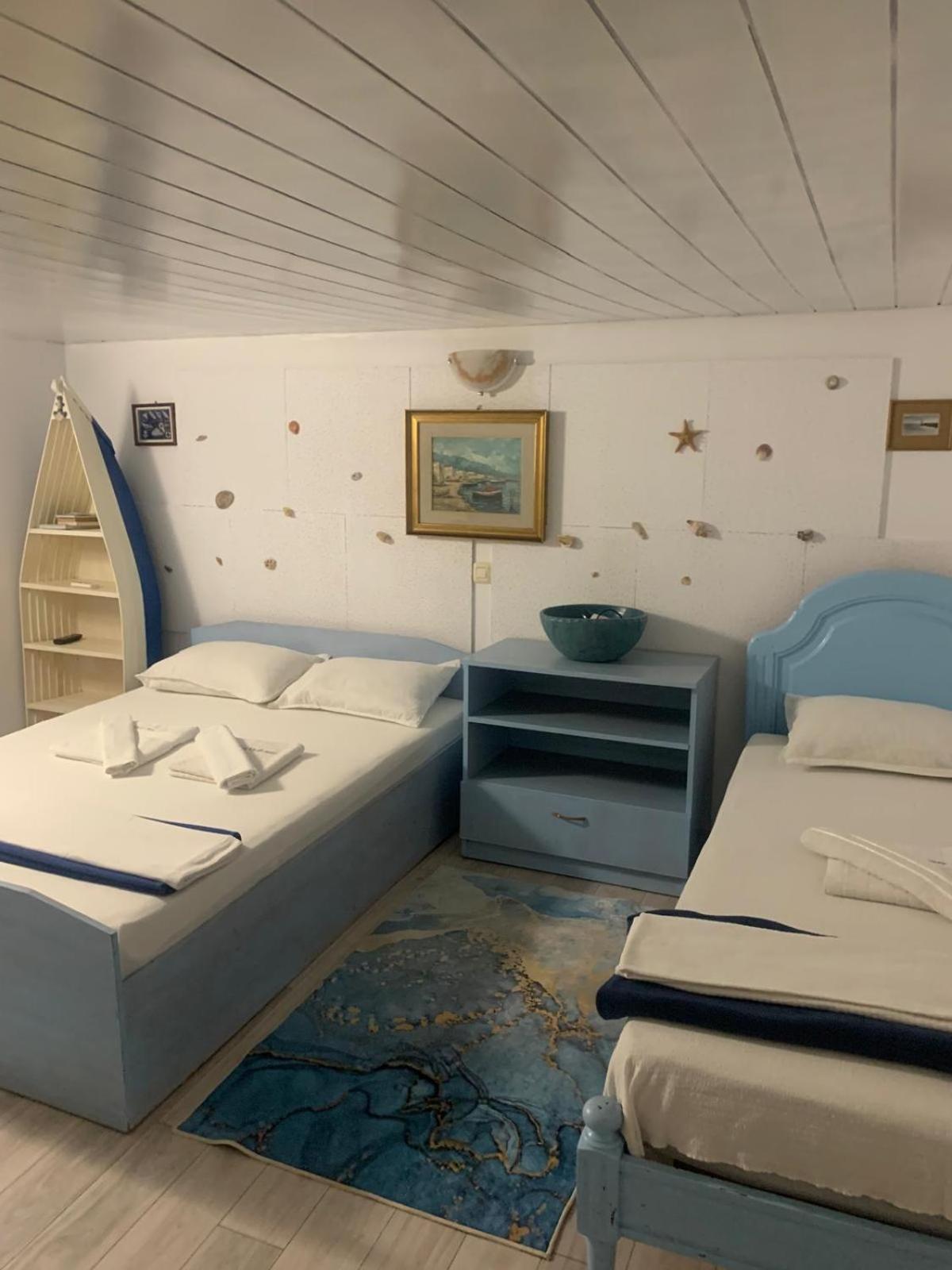 Hotel La Doi Pasi De Mare à Vama Veche Extérieur photo